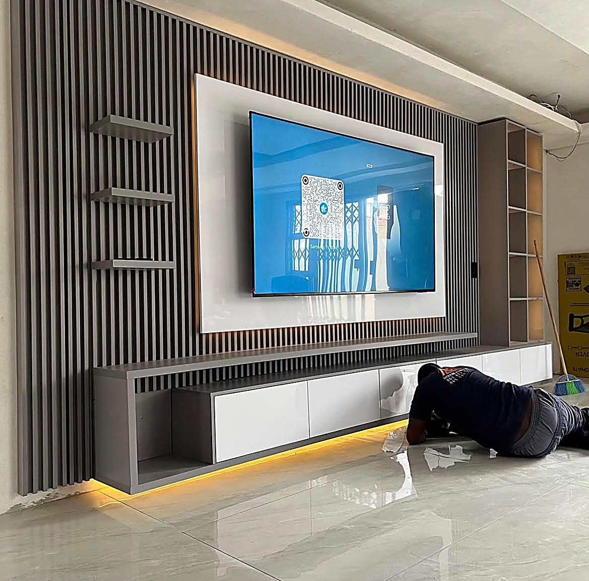 TV Units